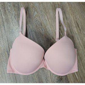 Victoria's Secret PINK Wear Everywhere Push Up Women's 32DD Bra Smooth Wired